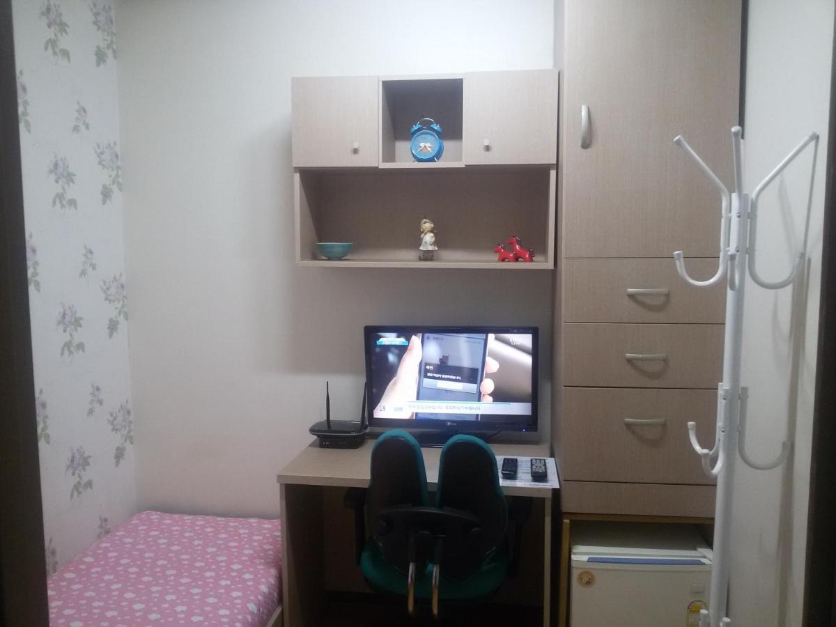 מלון יונגין I Want Livingtel מראה חיצוני תמונה