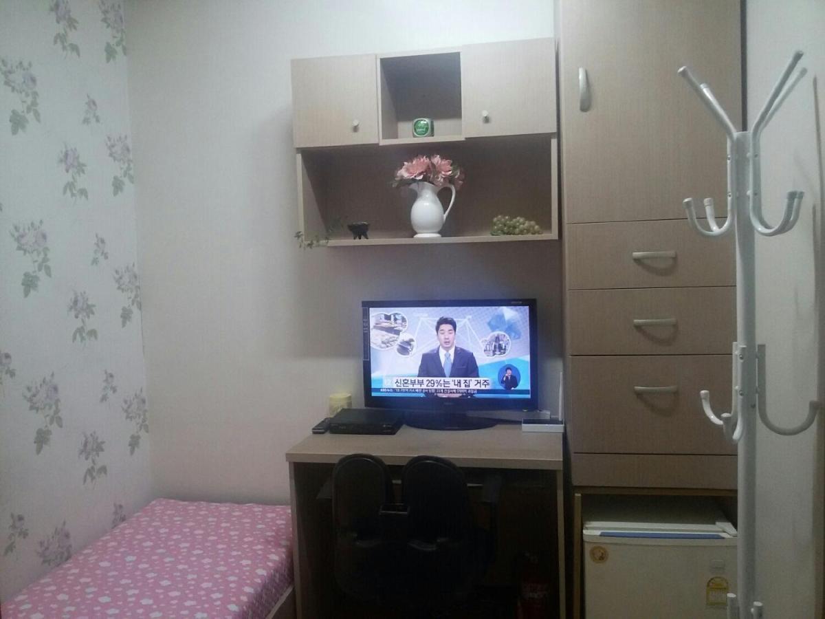 מלון יונגין I Want Livingtel מראה חיצוני תמונה