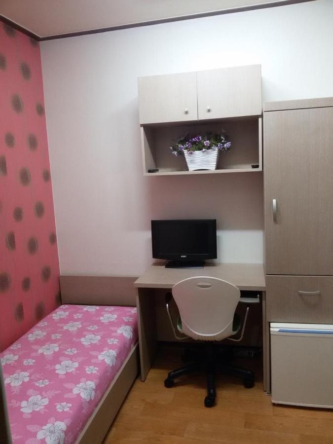 מלון יונגין I Want Livingtel מראה חיצוני תמונה